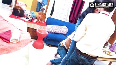 Desi Indian Hotel Grande Milf Gerente Riya quiere Dos Polla Grande para Sexo ( Hindi Audio ) - 4 image