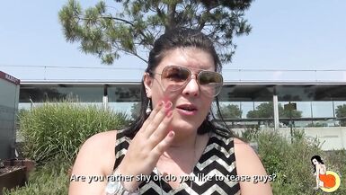 Big booty brunette having a hot fuck outdoor