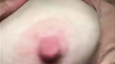 Juego de tetas y succión de pezones - 4 image