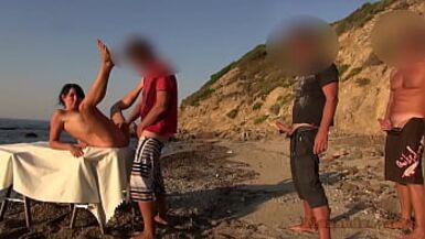 Cumshot party at the hotel beach. Free hole choice! Everyone can go! - 1 image