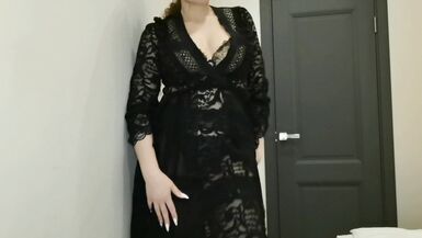 WANT TO CUM? LOOK AT MY WET BIG TITS STEPMOTHER