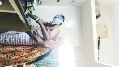 India marido esposa noche show con audio tamil - 2 image