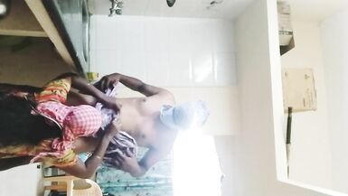 India marido esposa noche show con audio tamil - 4 image