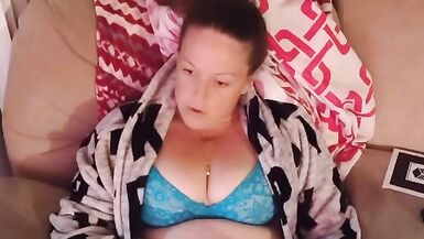 Caught gamer girl in panties and bra playing video games with legs wide open - 8 image