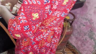 Seeing the maid cooking food in the kitchen, she did not like it, then started pelting it on the same. - 2 image