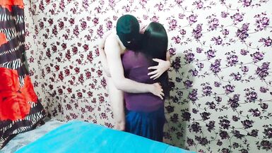 Pakistani Sexy Mom Sex With Stepson - 3 image