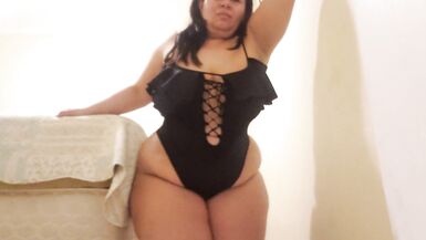 Mamma si veste sexy per scopare il suo figliastro figliastro - 11 image
