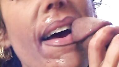Busty whore fingers her pussy before sucking and taking cock in living room - 5 image