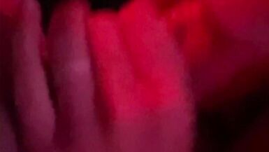 MILF baisée sous un feu rouge - 5 image