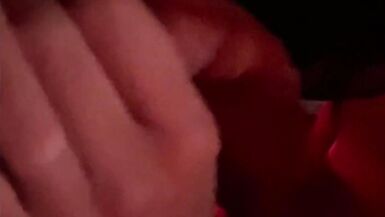 MILF baisée sous un feu rouge - 8 image