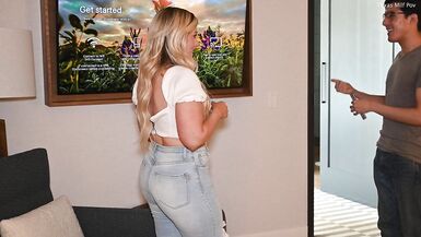 (Watch This) Moms Friend Uses Her Big White Ass To Make You CUM!! Jenna Mane Fucks Inexperienced Guy - 4 image