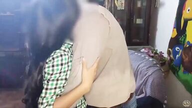 Padrastro castiga a su hijastra por llegar tarde a casa follandose a su sexy hijastra - 6 image