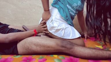 Rakhi besondere Stiefschwester wurde gefickt, während sie Porno-Videos allein - 12 image