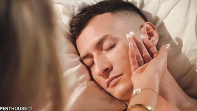 La mère milf chaude baisée par son beau-fils