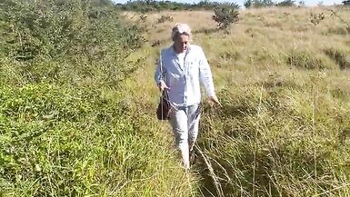Messy Anal on a WALK!!! - 15 image