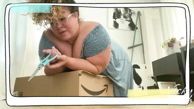 La MILF Latine au gros cul vous montre comment elle va se servir de votre bite