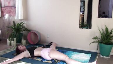 Morning yoga to get your body moving - 10 image