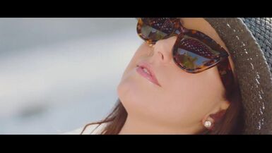 Avustralyalı MILF asistanını beceriyor - 1 image