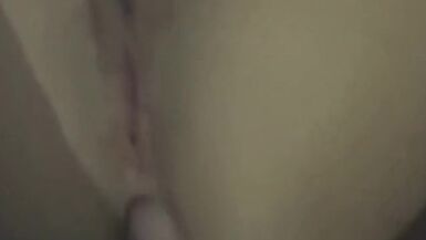 Amateur Blondine ist jetzt geil und macht einen tiefen Sperma-Moment - 1 image