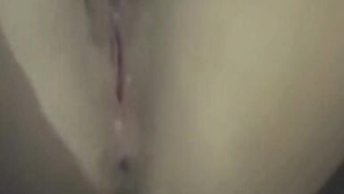 Amateur Blondine ist jetzt geil und macht einen tiefen Sperma-Moment - 13 image