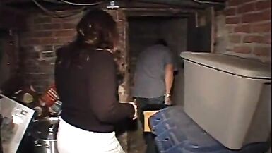 Plumber Fucks Cute Chubby Housewife - 8 image