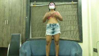 Hot desi sara casting fuck with hairy pussy big boobs and bog ass - 2 image