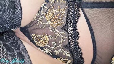 Cumshot in the mouth of a slut in very sexy lingerie - 10 image