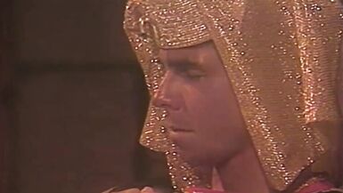 Une blonde parfaite qui baise avec maestria