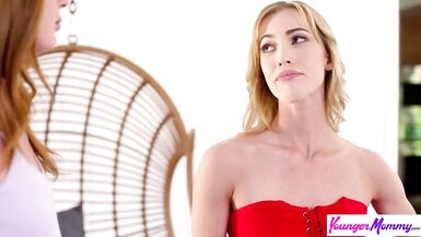 La belle-mère Kendra Cole dit : Est-ce que tu suces ta bite avec laspirateur  - 4 image