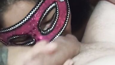 Pinay madrastra chupar la polla, y cum todo su rostro - 6 image