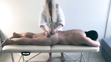 Experienced masseuse gives a relaxing oiled massage with happy ending - 8 image