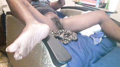 Worship the Hairy Pussy Ebony Milf Amateur Vagina - 10 image