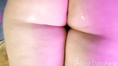 Shaving my stepmother's legs and pussy close-up before a hard fuck ( Part 1 ) - 14 image