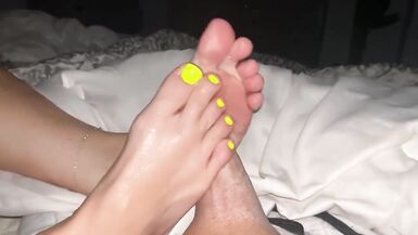 Wet Look Shoejob Girl - PART 1) POV footjob, hubby fingering my wet pussy while I stroke his cock  with my soft feet. watch online