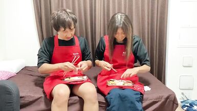 Japan's cute amateur,POV,MILF,fellatio - 2 image