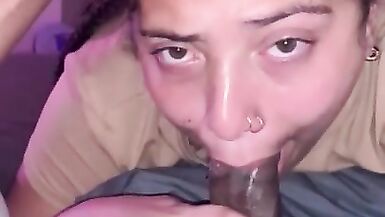 This whore went on live while we were fucking and got crazy !! - 2 image