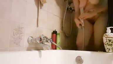 Spying on your beautiful Italian stepmother in the shower you are such a lucky stepson! - 10 image