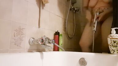 Spying on your beautiful Italian stepmother in the shower you are such a lucky stepson! - 11 image