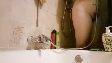 Spying on your beautiful Italian stepmother in the shower you are such a lucky stepson! - 15 image