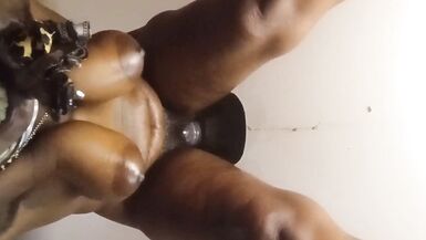 Free Preview of a African American Beauty At A Gloryhole - 12 image