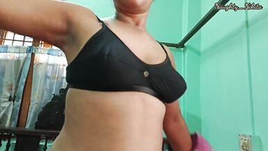 Desi Bhabhi ne apne husband ko chodne ke liye majboor kiya - 6 image