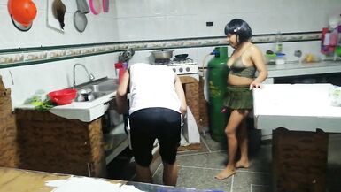 1 p I fuck the plumber when my husband is not - 3 image