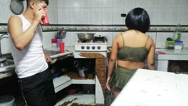 1 p I fuck the plumber when my husband is not - 6 image