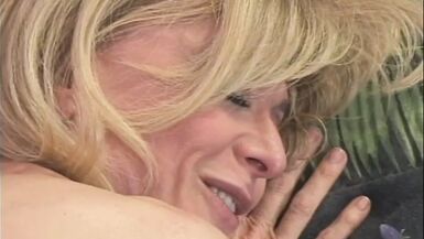 Sexy Cougar makes you horny! (The unforgettable Porn Emotions in HD restyling version) - 1 image