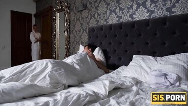 SISPORN. Dinner with mom makes stepsiblings in the mood for quick sex - 13 image