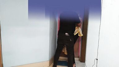 35 ans (Ayesha Bhabhi) bakaya paisa lene aye the, paise ke badle padose se kiya Choda Chudi, Hindi Audio - Pakistan - 6 image