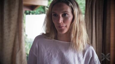 Sexe lesbien chaud entre deux femmes sexy