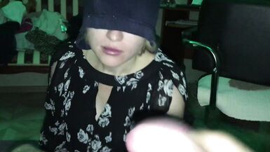 Milf succhiare e ottenere Cum dal suo Bull BWC - 5 image