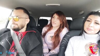 Scopare lautostoppista tatuato (Threesome) - 14 image