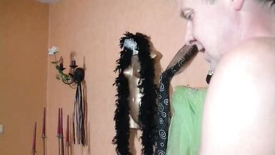 Threesome sex that generates orgasms and causes the eager holes of two German milfs in the presence of a cock to share - 14 image